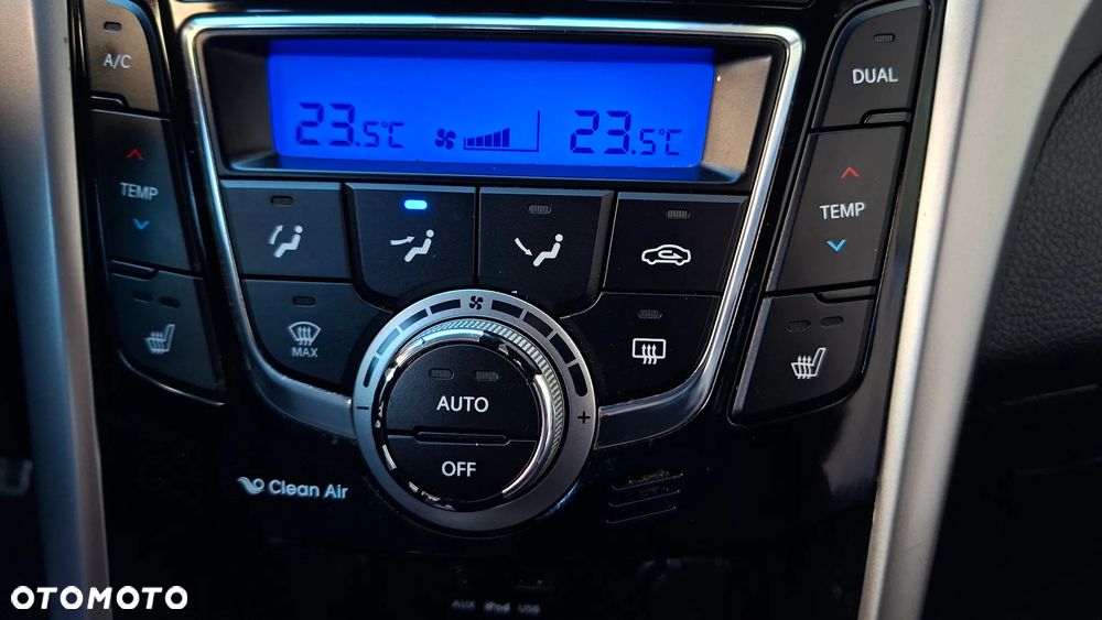 Hyundai i30 1.6 GDI Premium - 27