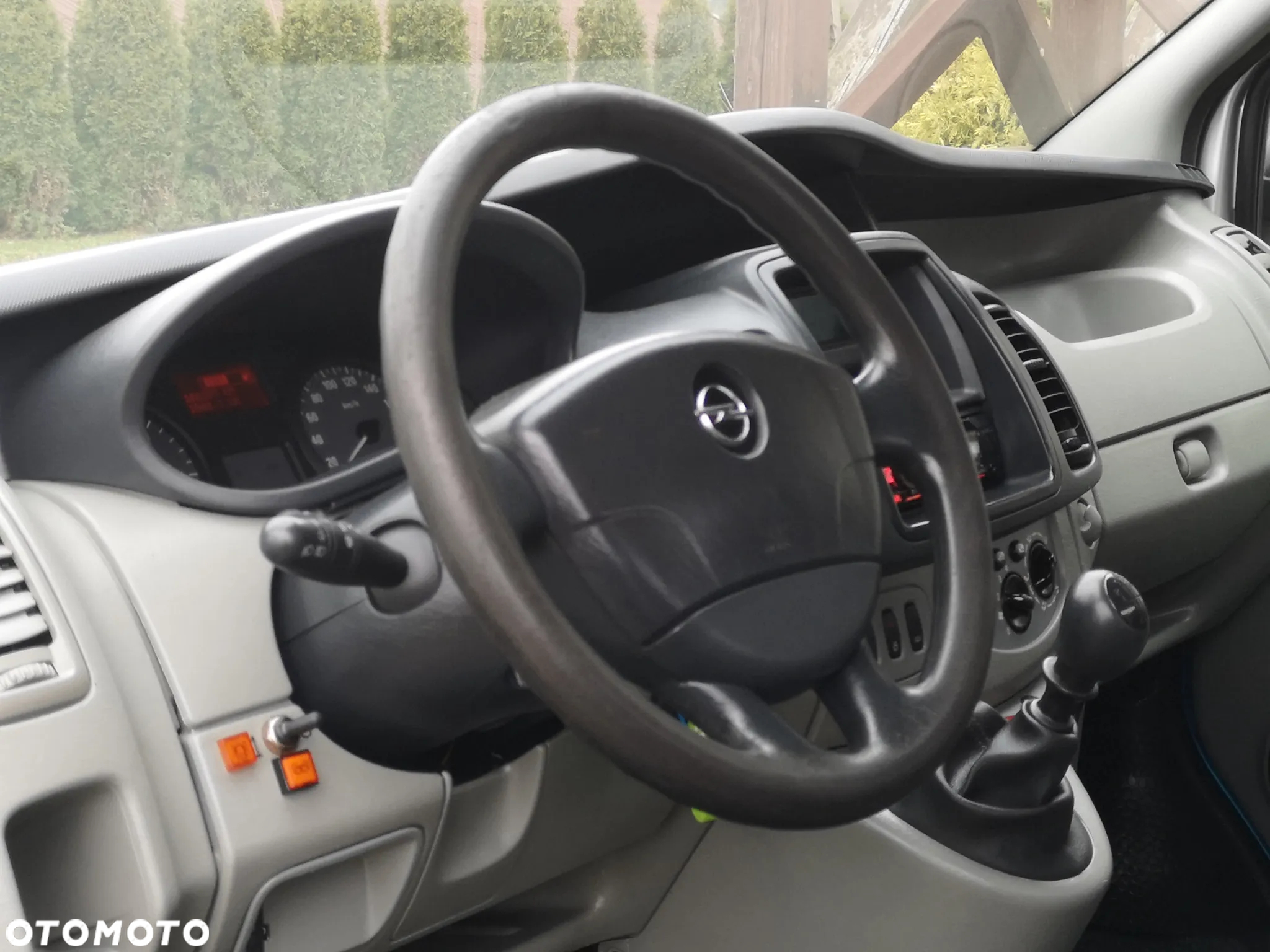Opel Vivaro 2.0CDTI 115 - 10
