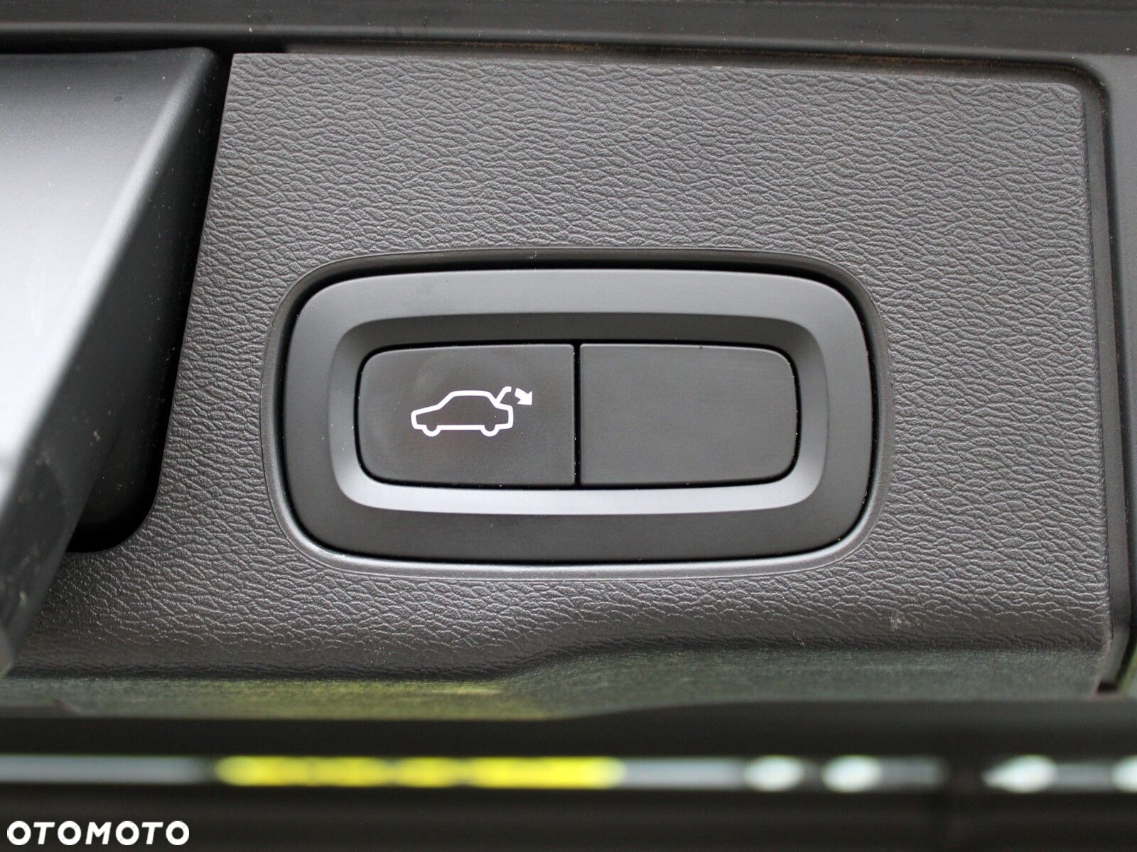 Volvo XC 60 T4 Momentum Pro - 9