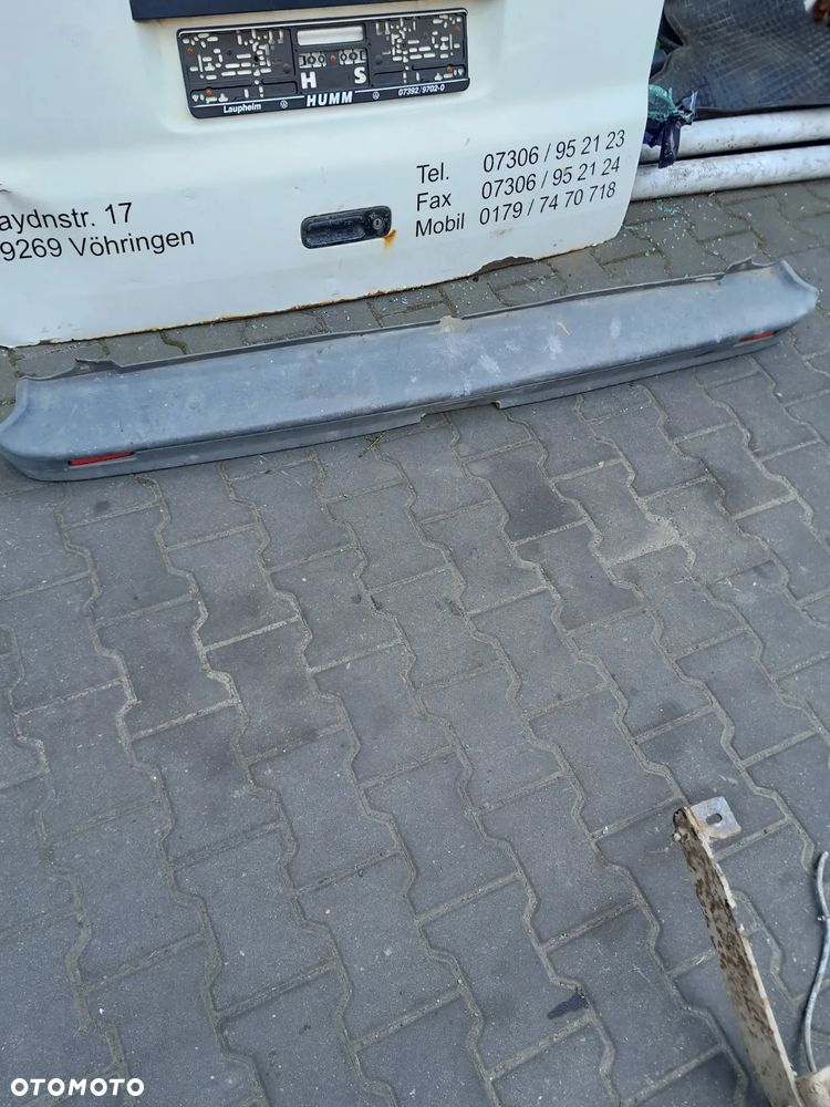 Zderzak tył Renault Trafic II 05r - 1