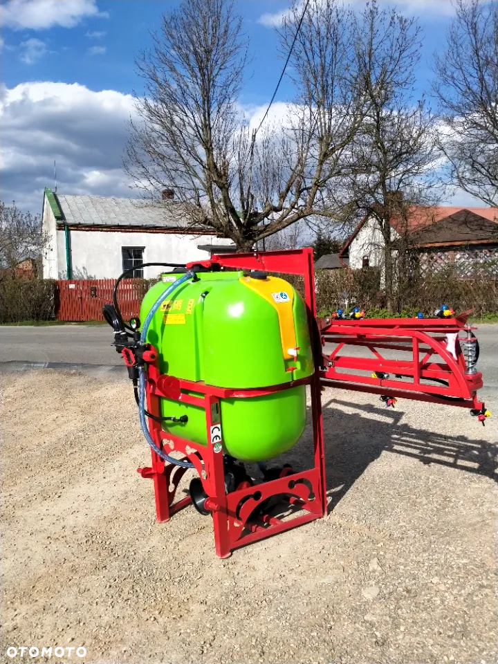 Sokół Opryskiwacz zawieszany 200/300/400/600/800l DEMAROL /szczelinowe + RSM - 3