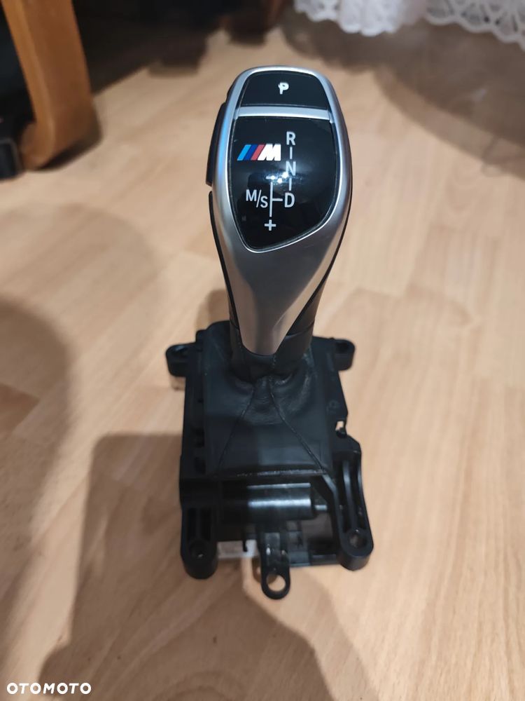 BMW F10 F11 F26 LEWAREK DŹWIGNIA ZMIANY BIEGÓW WYBIERAK 9296912 - 2