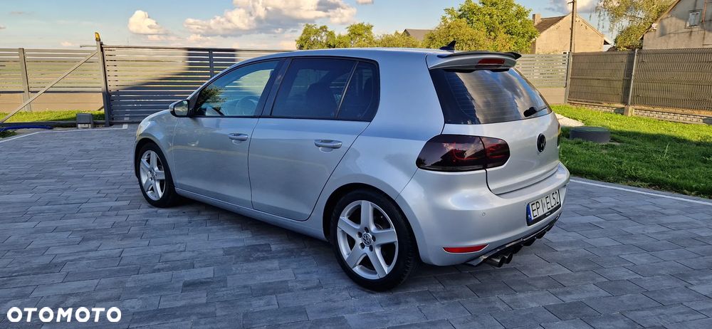 Volkswagen Golf 2.0 TDI Comfortline - 11