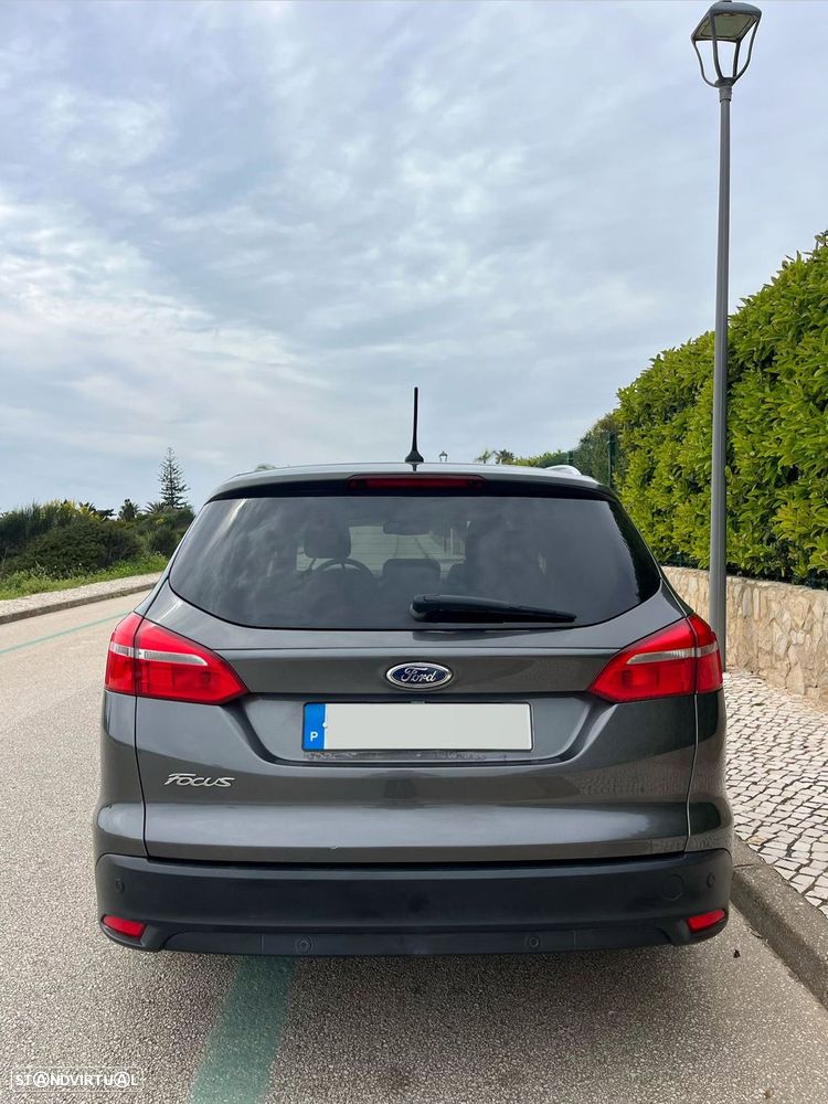 Ford Focus SW 1.5 TDCi Titanium - 4