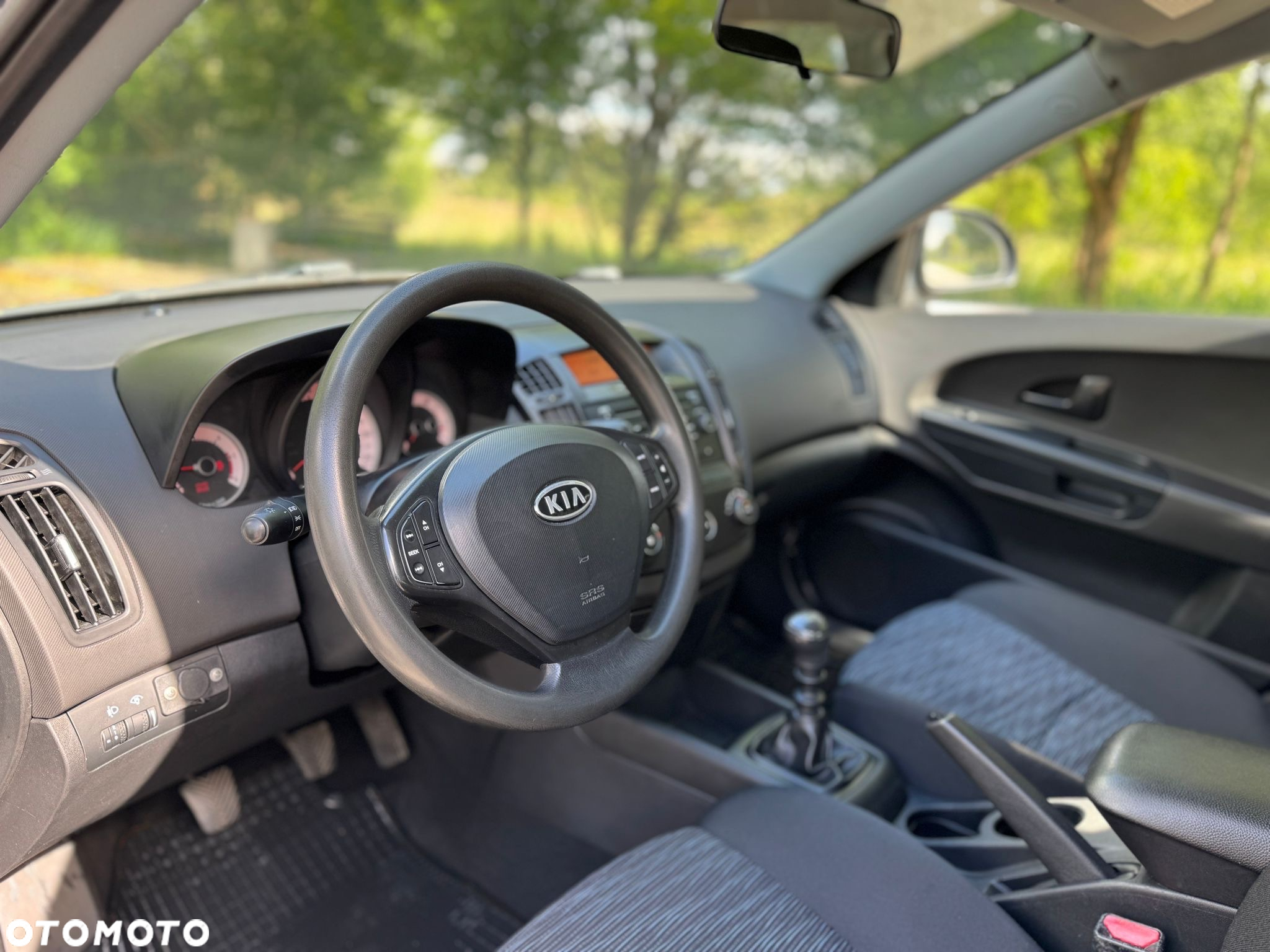 Kia Ceed Cee'd 2.0 crdi Comfort + - 15