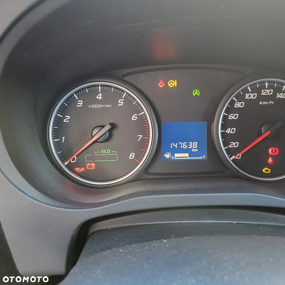 Mitsubishi Outlander - 8