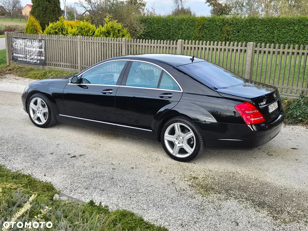 Mercedes-Benz Klasa S 500 4Matic 7G-TRONIC - 29
