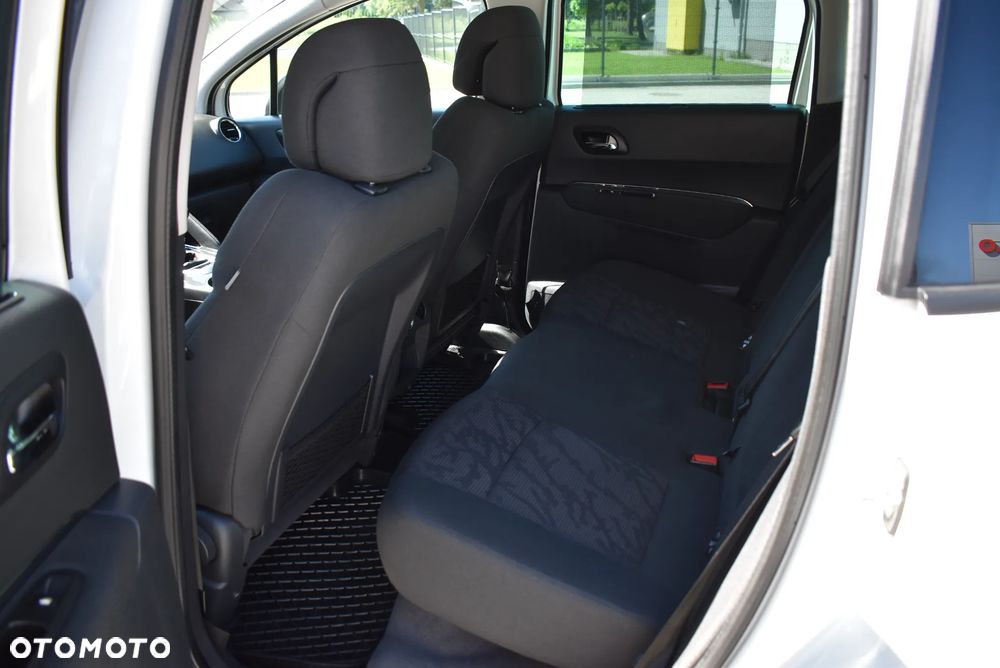 Peugeot 3008 2.0 HDi Allure - 30