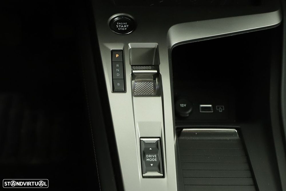 Peugeot 408 1.6 Hybrid Allure e-EAT8 - 15