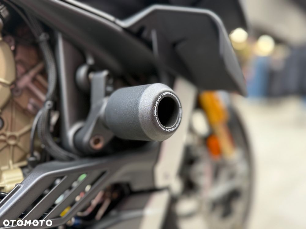 Ducati Streetfighter V4 - 9