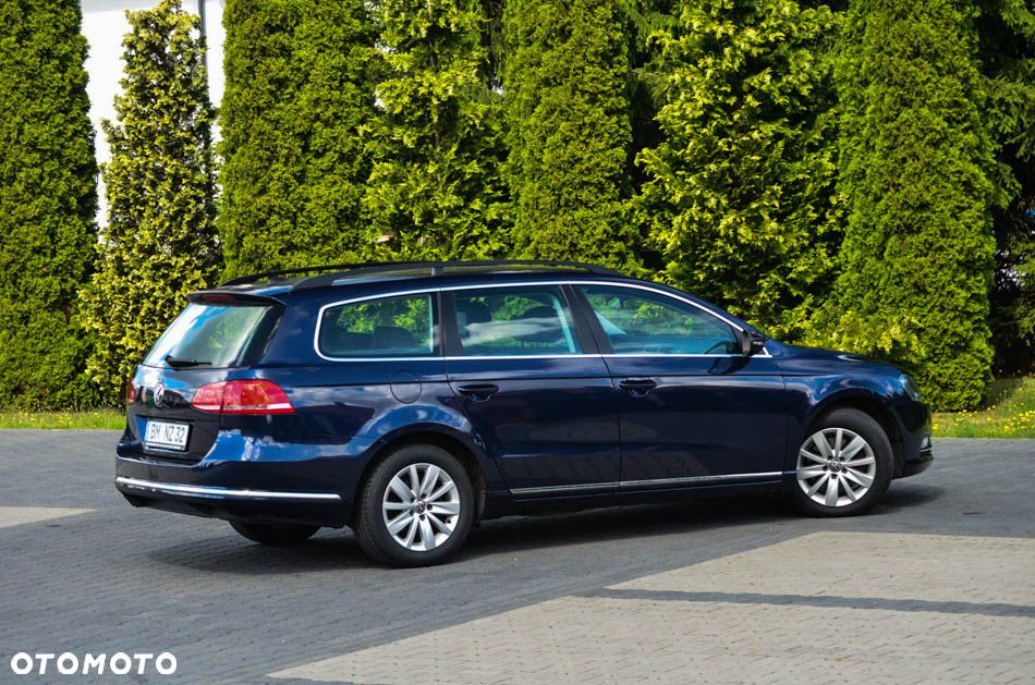 Volkswagen Passat Variant 2.0 Blue TDI SCR Comfortline - 24