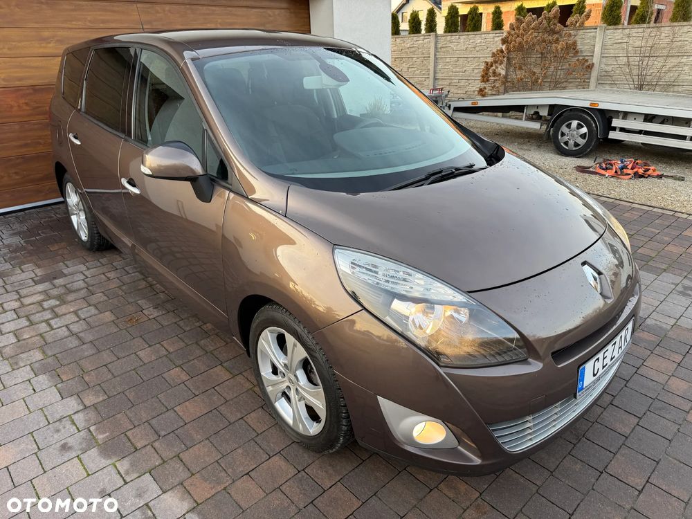 Renault Grand Scenic - 2