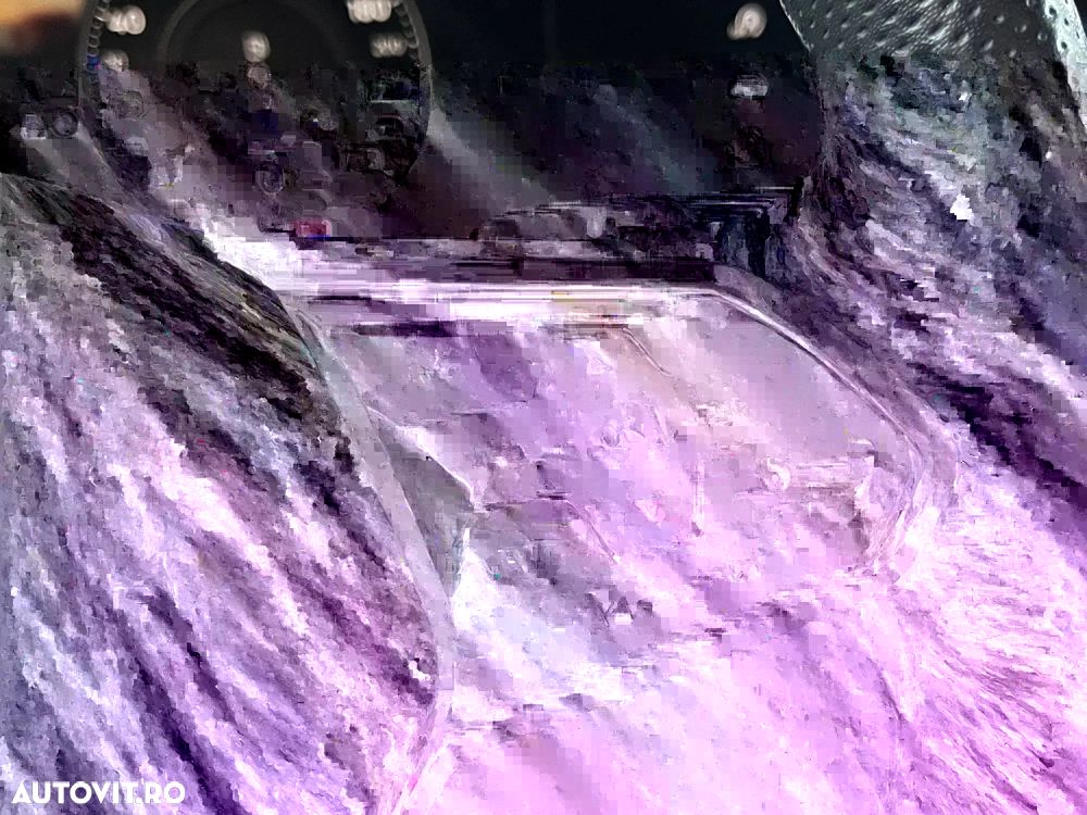 Volkswagen Touareg V6 TDI 4MOTION R-Line - 17