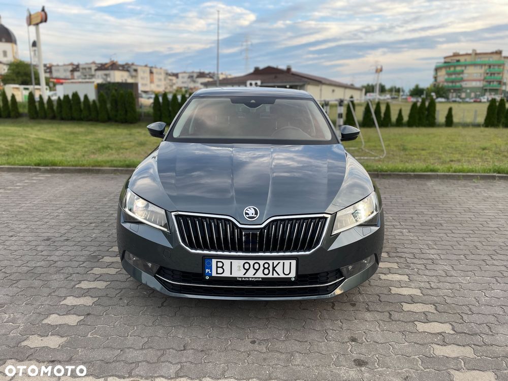 Skoda Superb 1.8 TSI Style DSG - 2