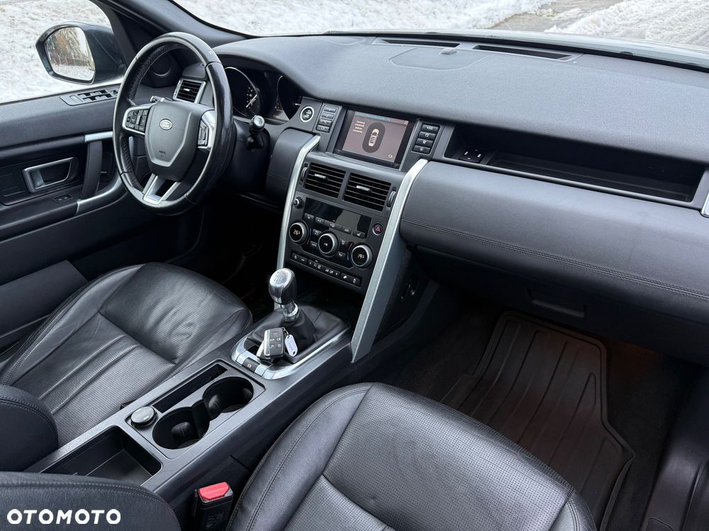 Land Rover Discovery Sport D150 FWD - 28