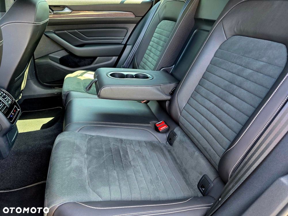 Volkswagen Passat 2.0 TDI EVO Elegance DSG - 25