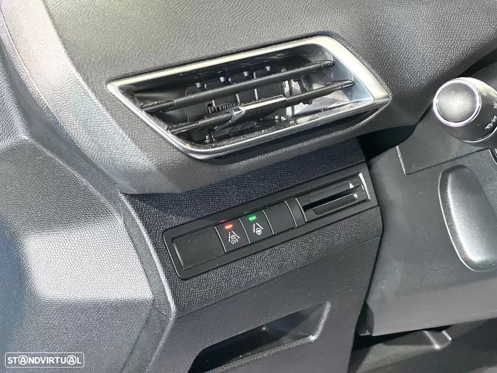 Peugeot 3008 1.5 BlueHDi GT EAT8 - 20