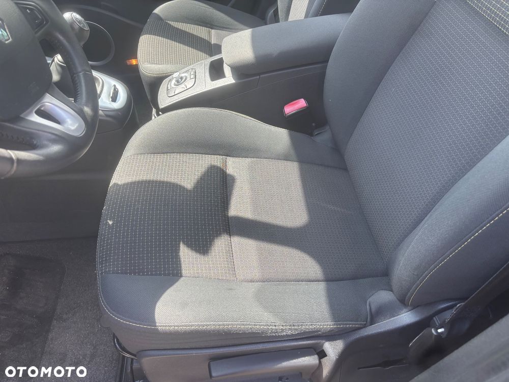 Renault Scenic TCe 130 Dynamique - 28