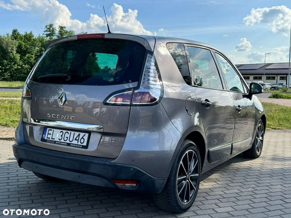 Renault Scenic 1.5 dCi Bose EDition - 8