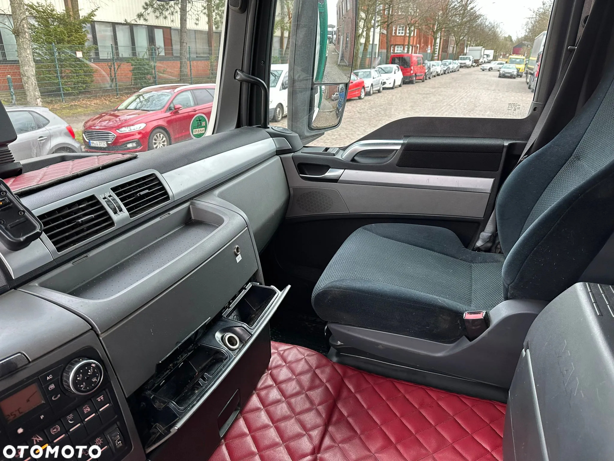 MAN TGS 26.440 Hiab  211 6x2 z Niemiec - 8