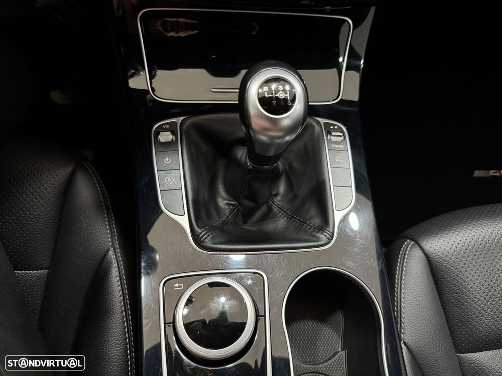 Mercedes-Benz C 200 d AMG Line - 35