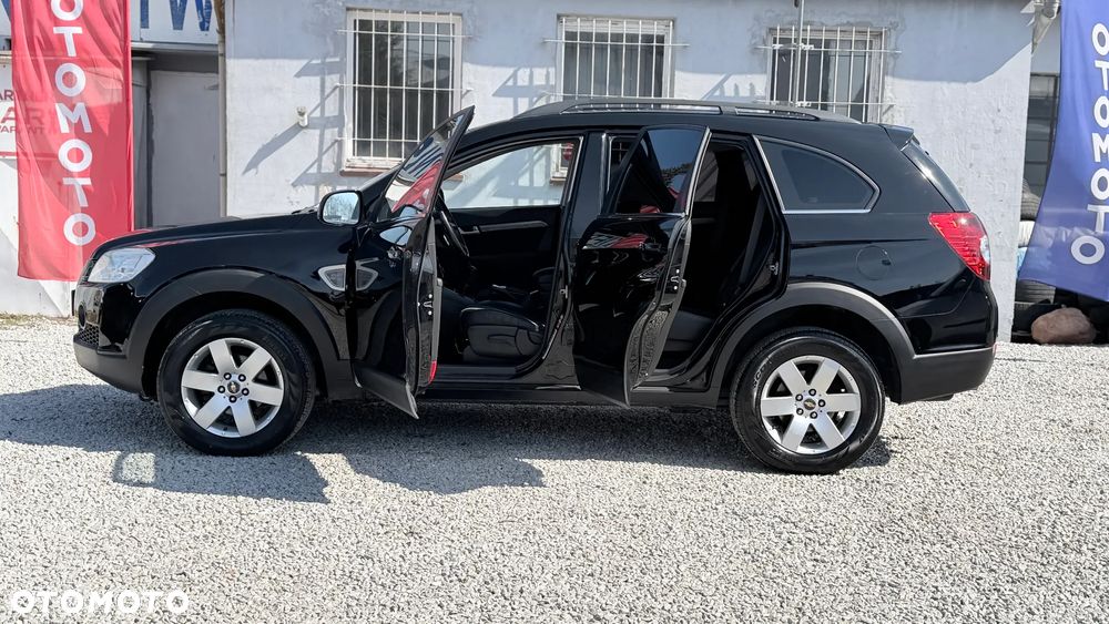 Chevrolet Captiva 2.4 4WD 7 Sitzer LT - 16