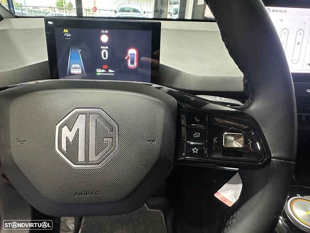 MG MG4 51 kWh Standard - 41