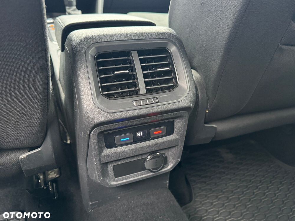 Volkswagen Tiguan Allspace - 18