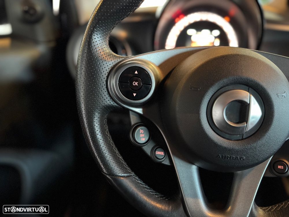 Smart ForTwo Coupé 1.0 Passion 71 - 8