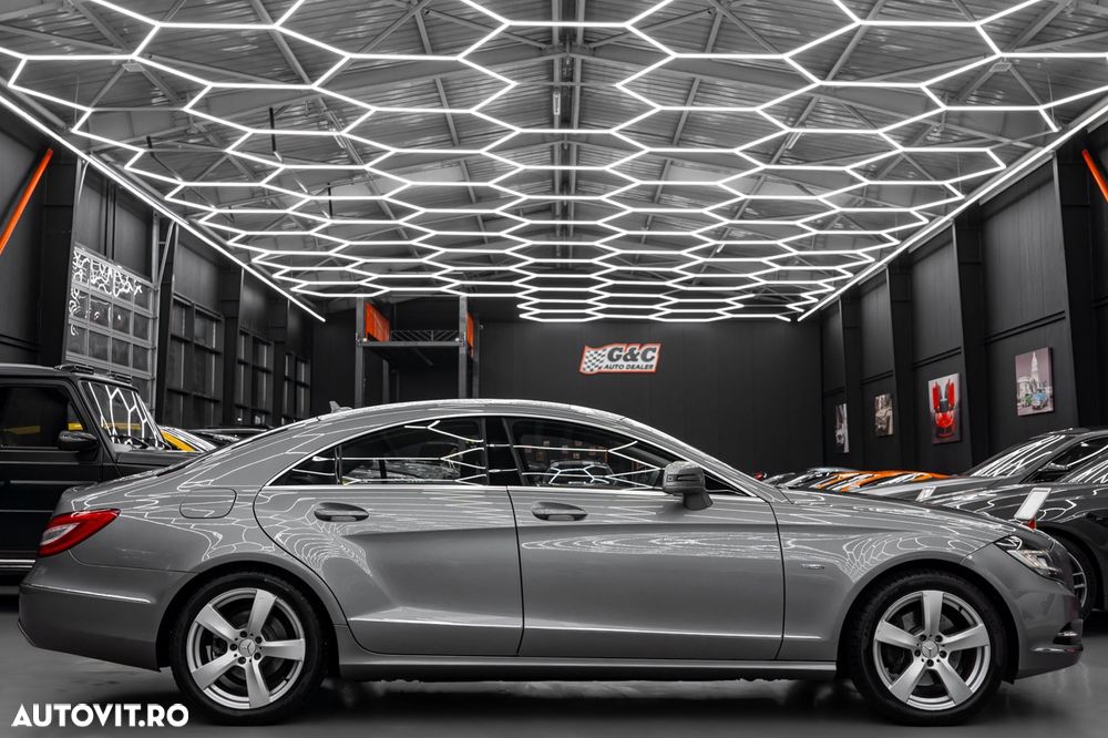 Mercedes-Benz CLS 250 CDI DPF BlueEFFICIENCY 7G-TRONIC - 29