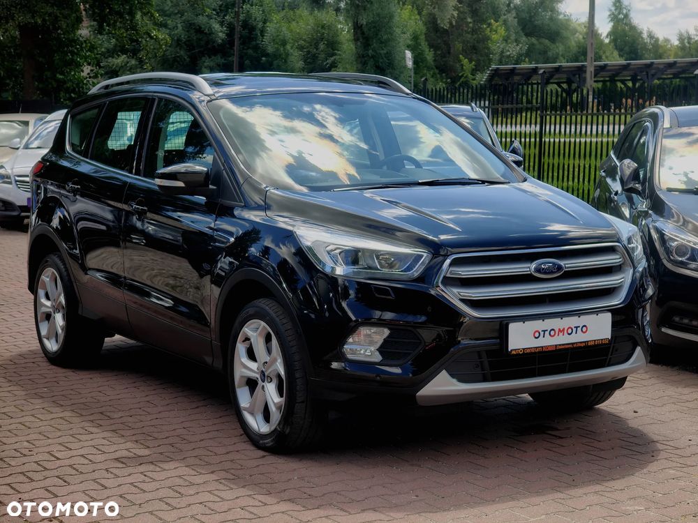 Ford Kuga - 1