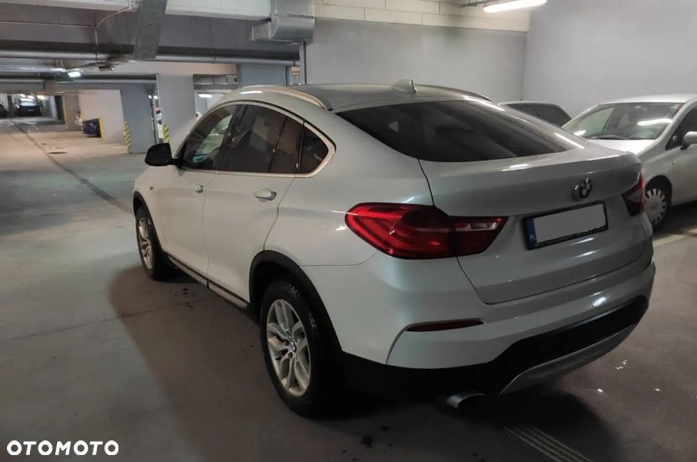 BMW X4 xDrive20d xLine - 3