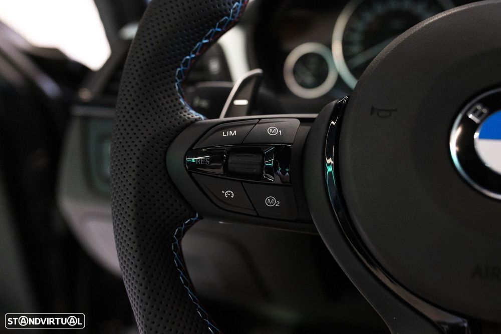 BMW 320 d Auto Pack M - 32