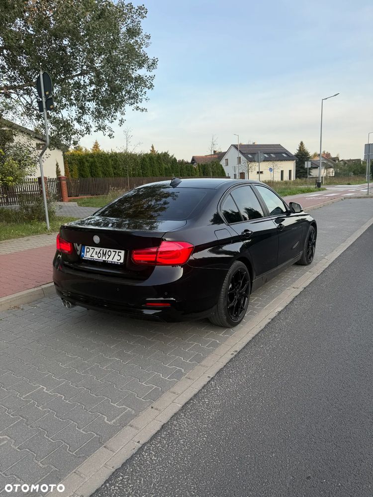 BMW Seria 3 320d xDrive - 2