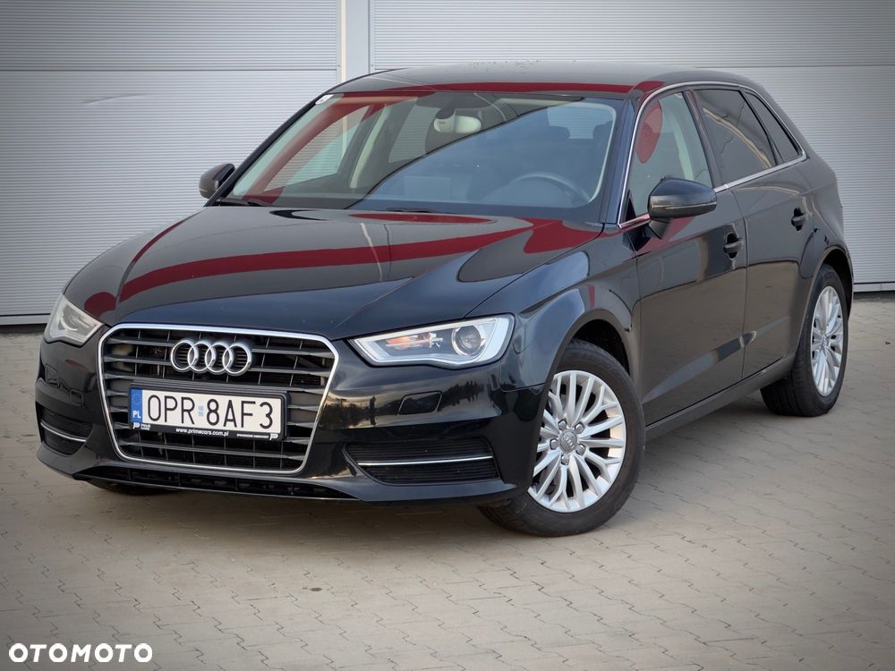 Audi A3 Sportback - 1