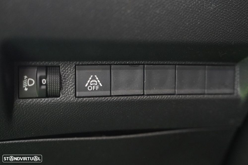 Peugeot 208 1.2 PureTech Active - 19
