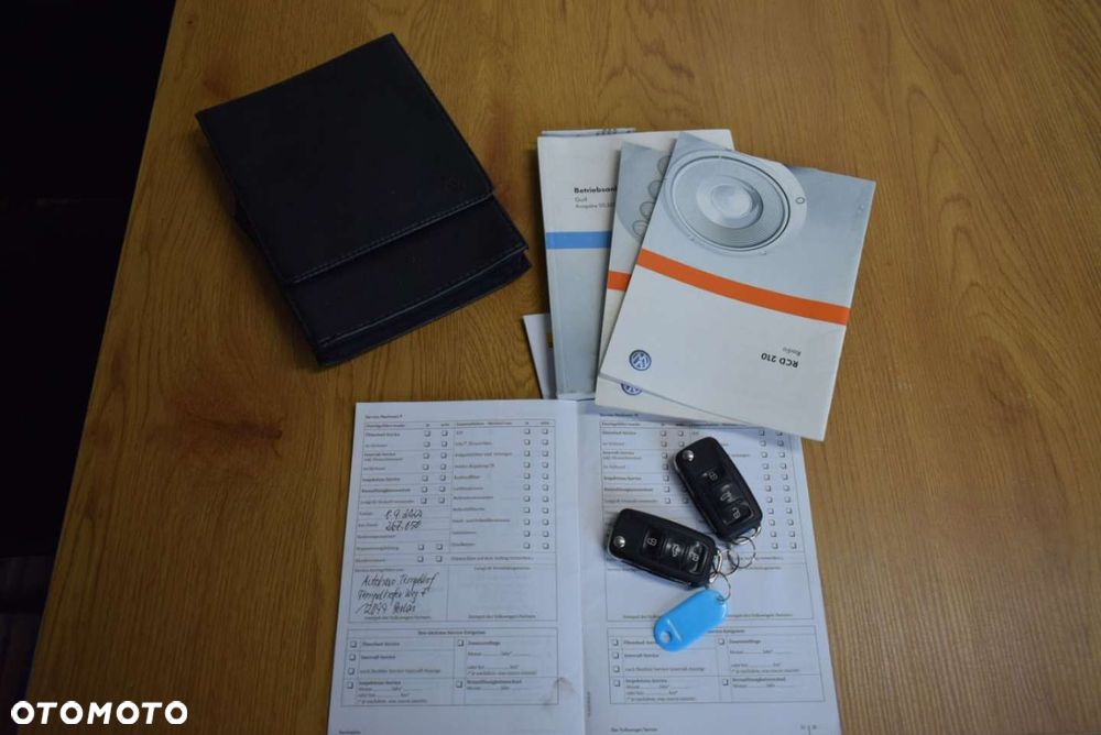 Volkswagen Golf - 26