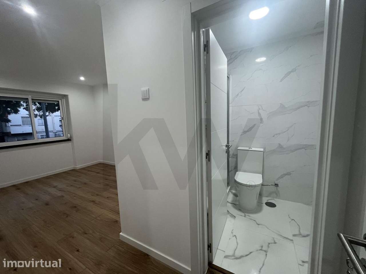 Exclusivo T3 Totalmente Remodelado com Suite e Open Space - Grande imagem: 4/23