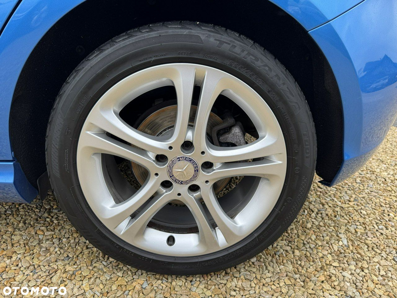 Mercedes-Benz Klasa A 180 BlueEfficiency Edition - 27
