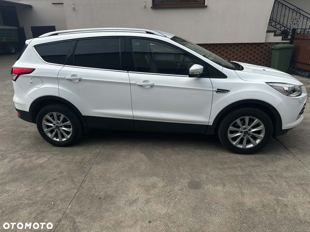Ford Kuga - 5