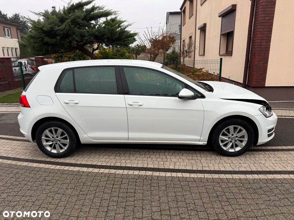 Volkswagen Golf VII 1.2 TSI BMT Trendline EU6 - 10