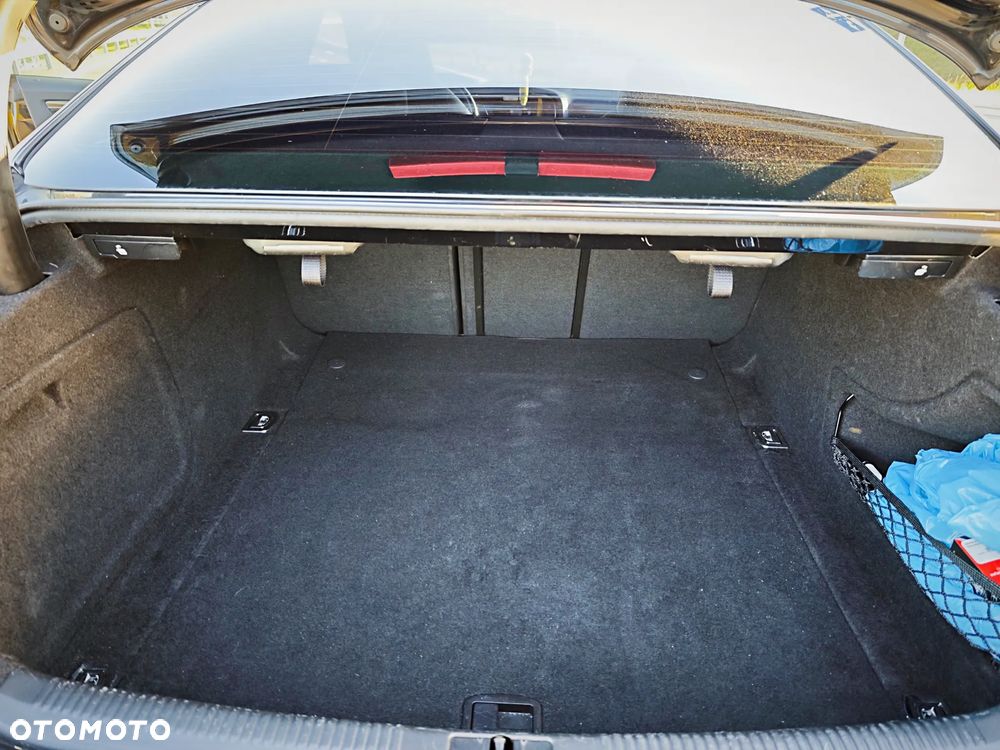 Audi RS5 Coupé Standard - 16