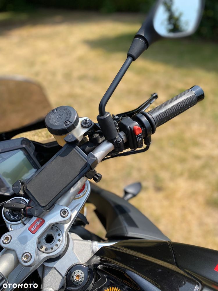 Aprilia Tuono - 10