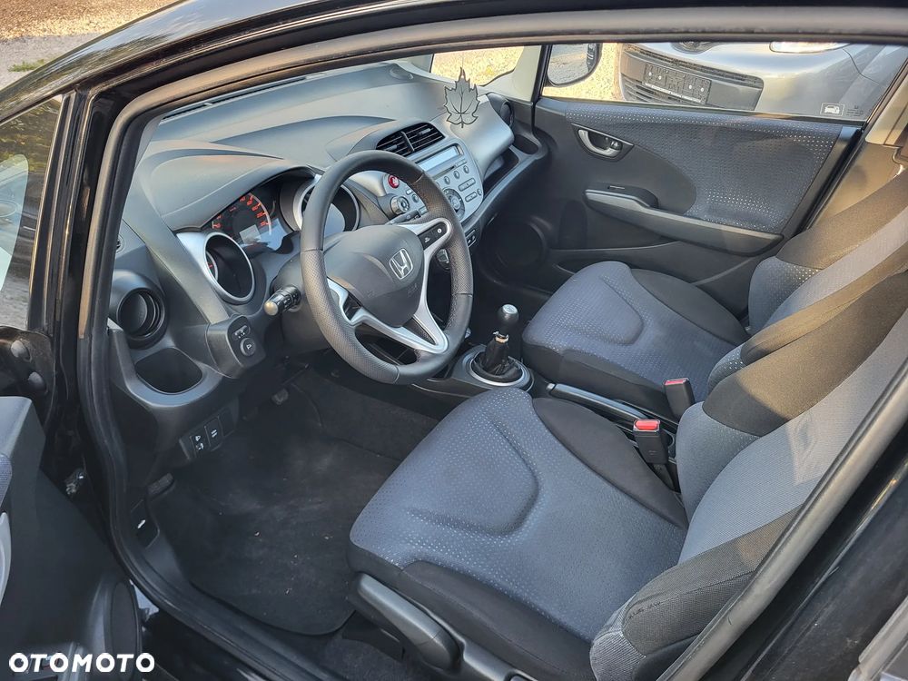 Honda Jazz 1.2 Trend VSA - 32
