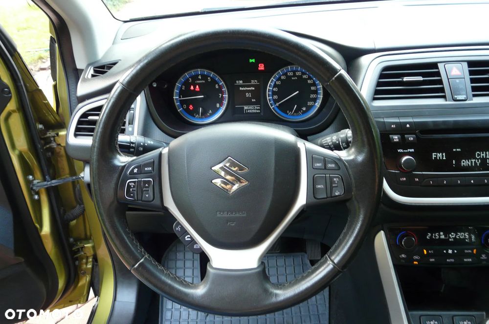 Suzuki SX4 S-Cross 1.6 Comfort - 16