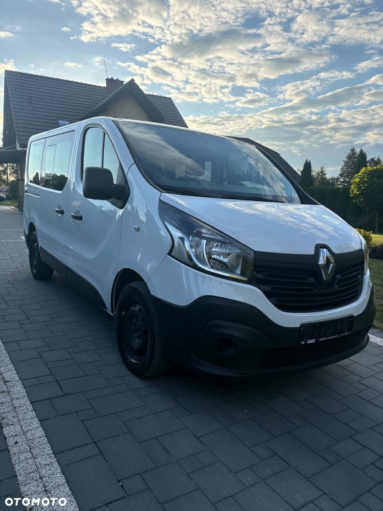Renault Trafic - 2