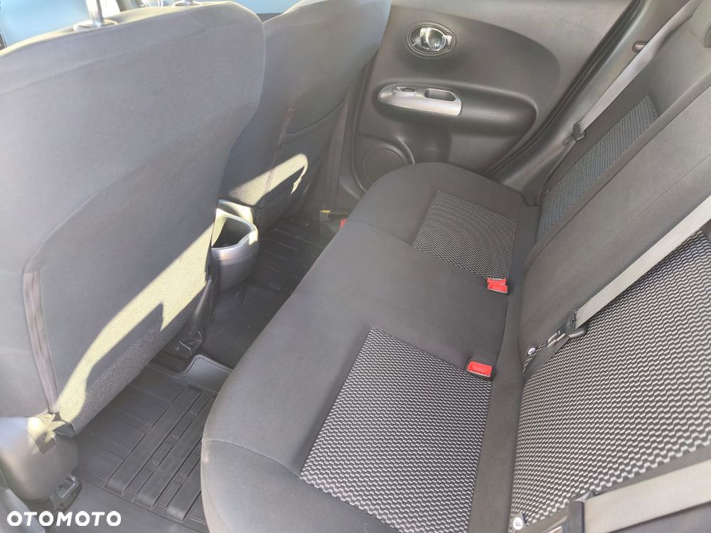 Nissan Juke 1.6 Acenta Xtronic EU6 - 17