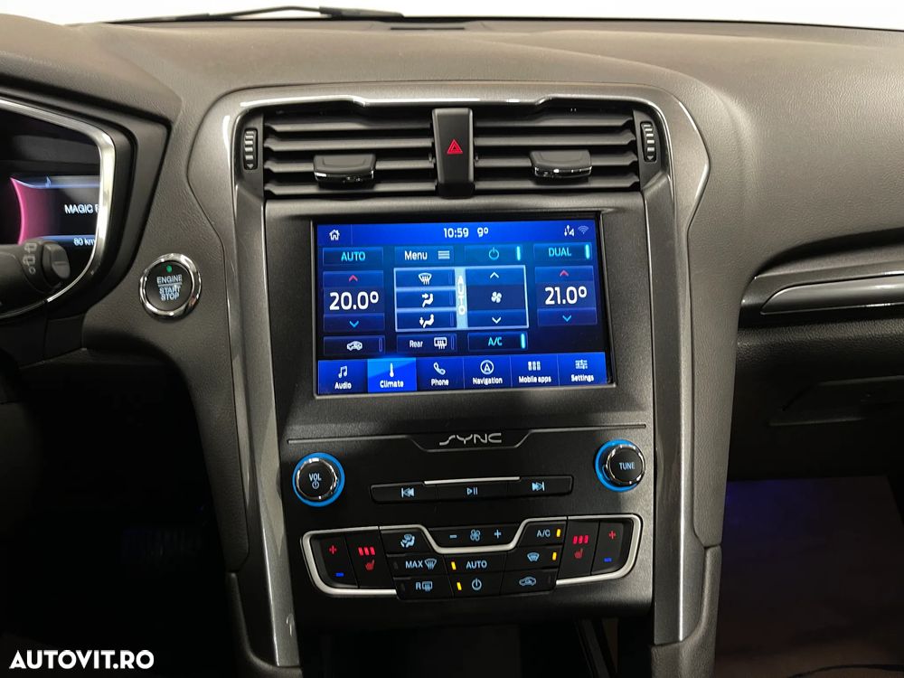 Ford Mondeo 2.0 HEV Titanium - 17