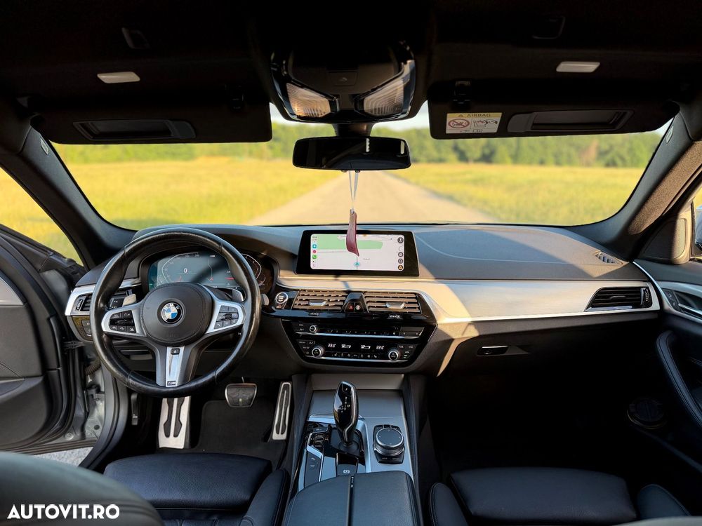BMW Seria 5 530d xDrive AT - 7