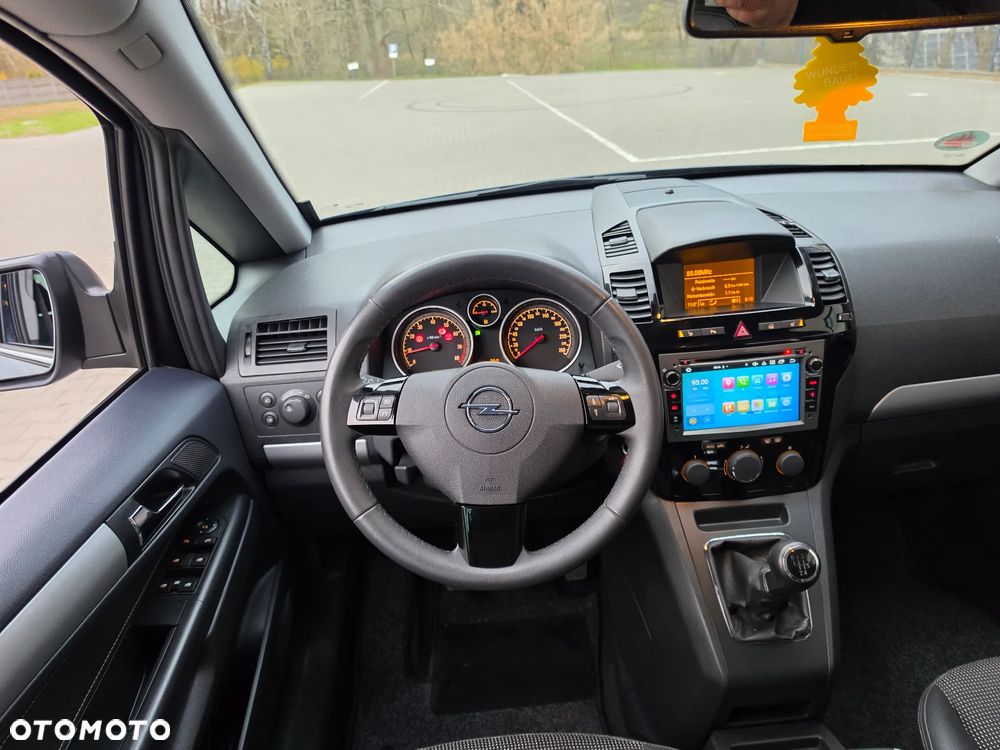 Opel Zafira 1.8 Edition 111 Jahre - 16